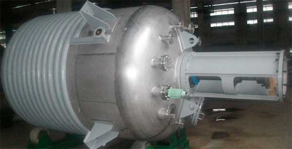 新安装的成套反应釜装置的准备工作有哪些：